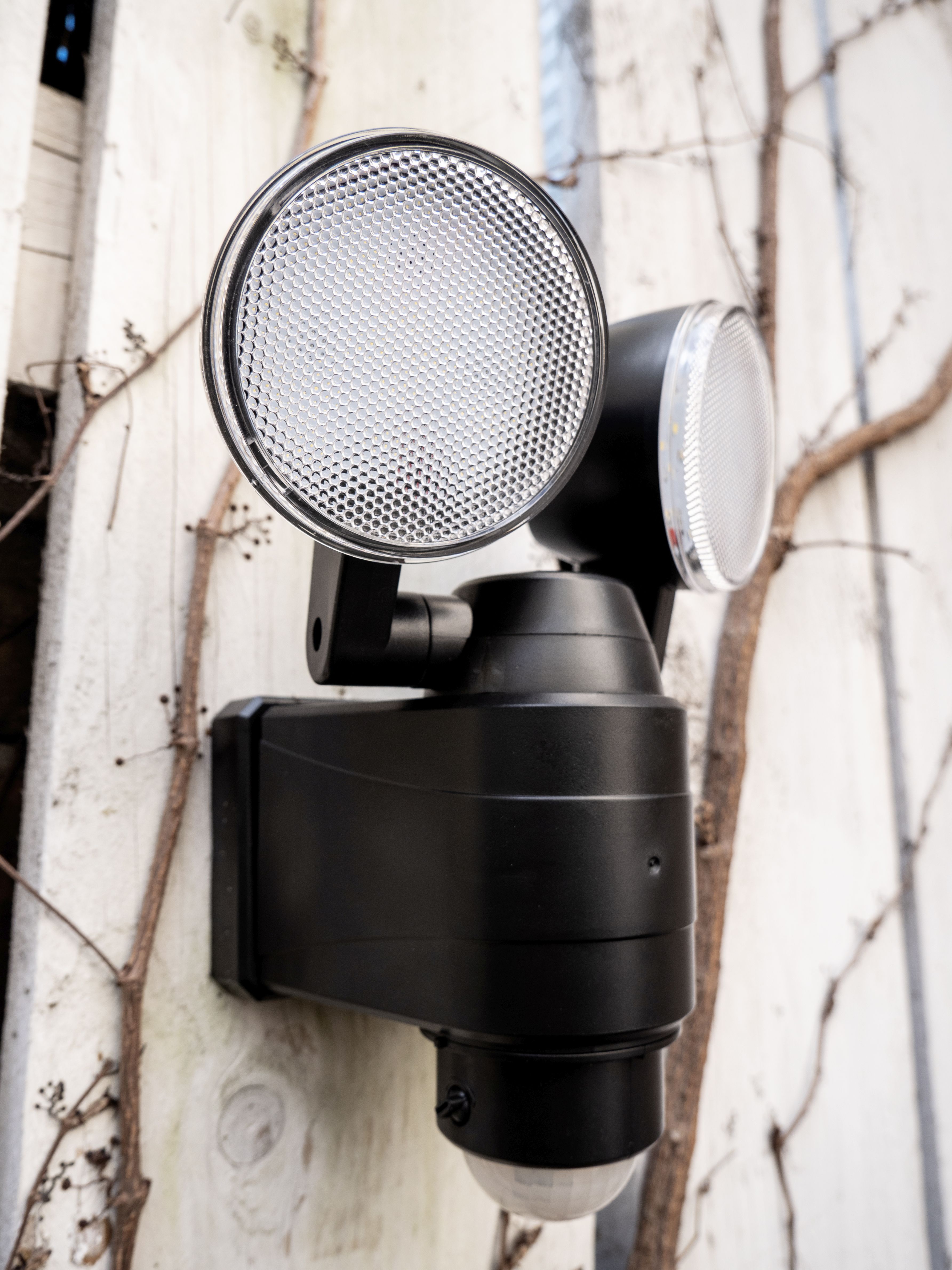 PROYECTOR SOLAR 2 FOCOS DE.MOV 700LM IP44 XANLITE EG-PRS700D